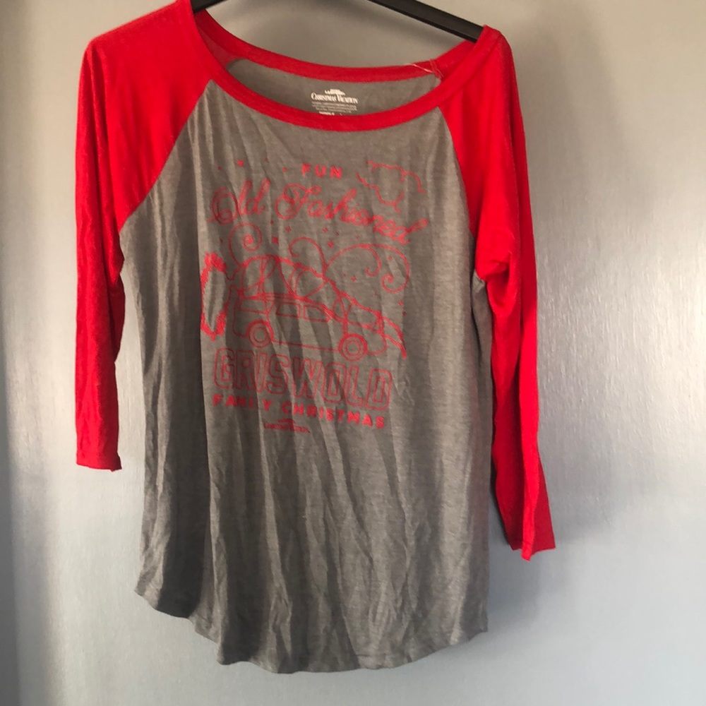 NWT Old Fashioned Griswold Family Christmas 3/4 sleeves pullover top sz Large